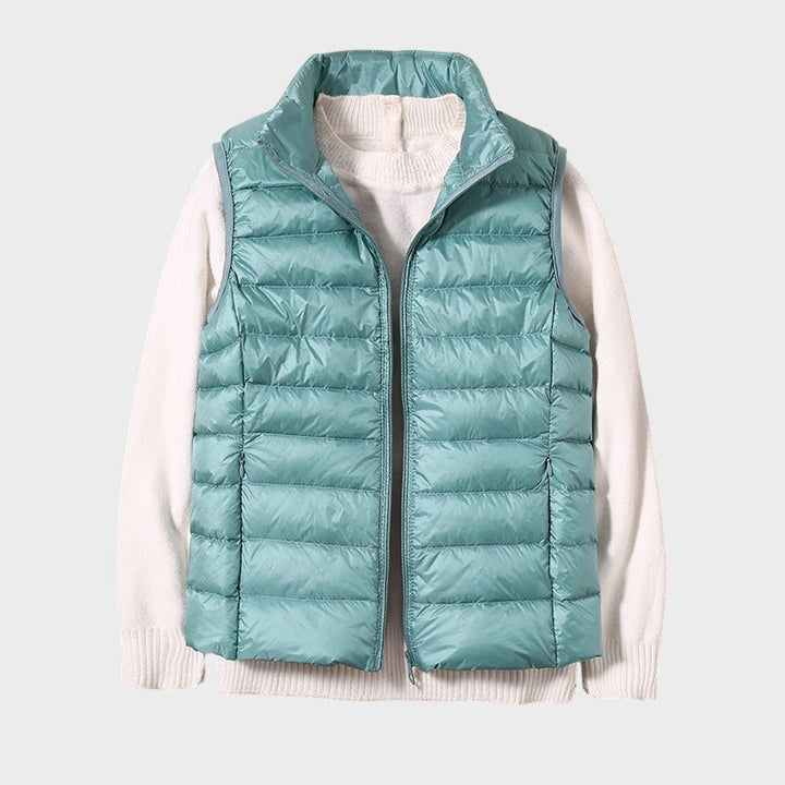 Станка - Лек пухен елек с плетен дизайн