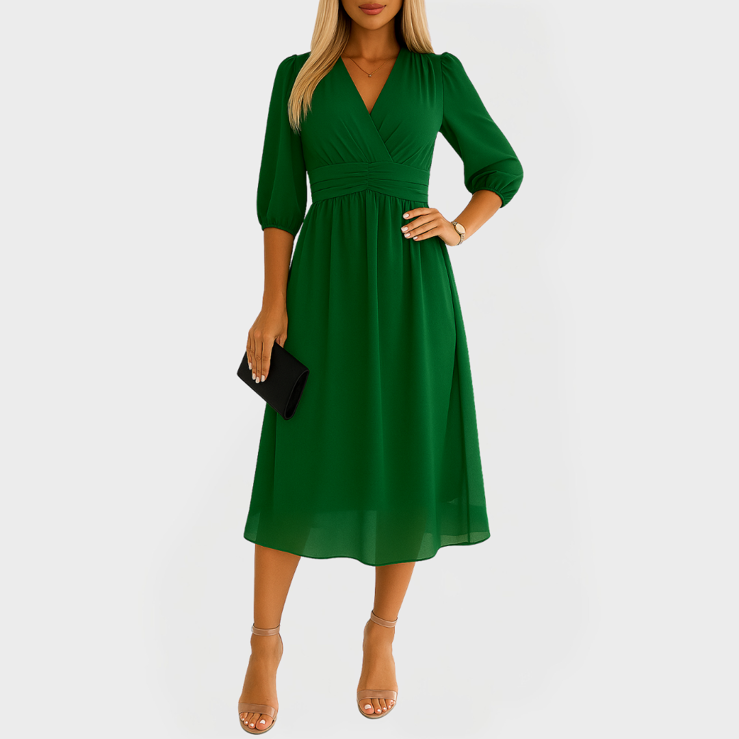 Лека рокля за елегантни поводи.