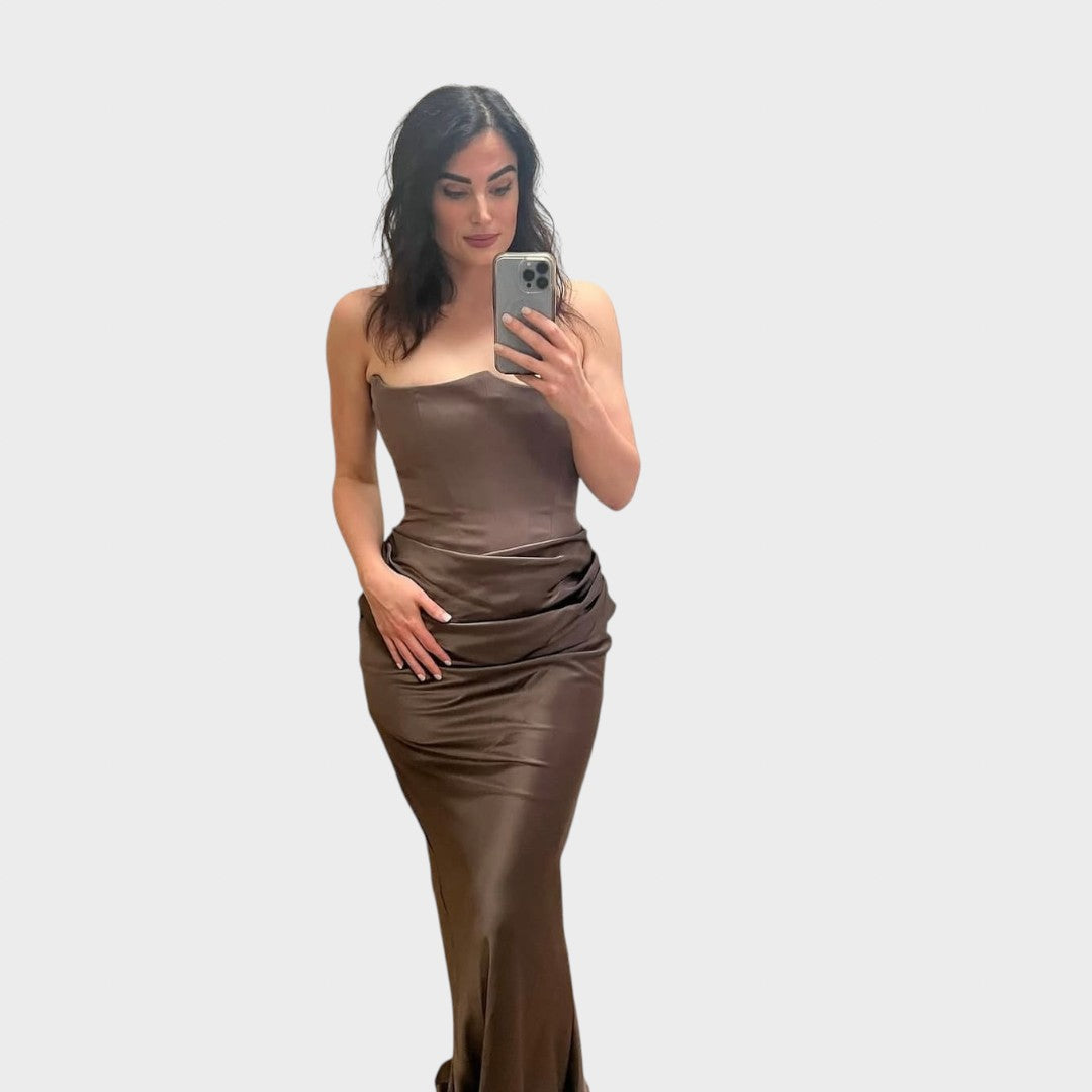 Луция - Дълга рокля