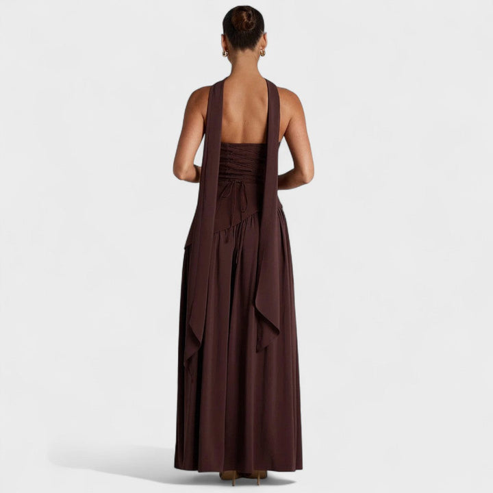 Хана - Дълга рокля с изискан дизайн