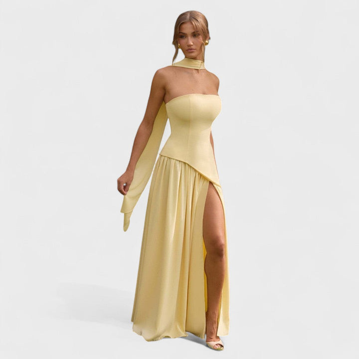 Хана - Дълга рокля с изискан дизайн