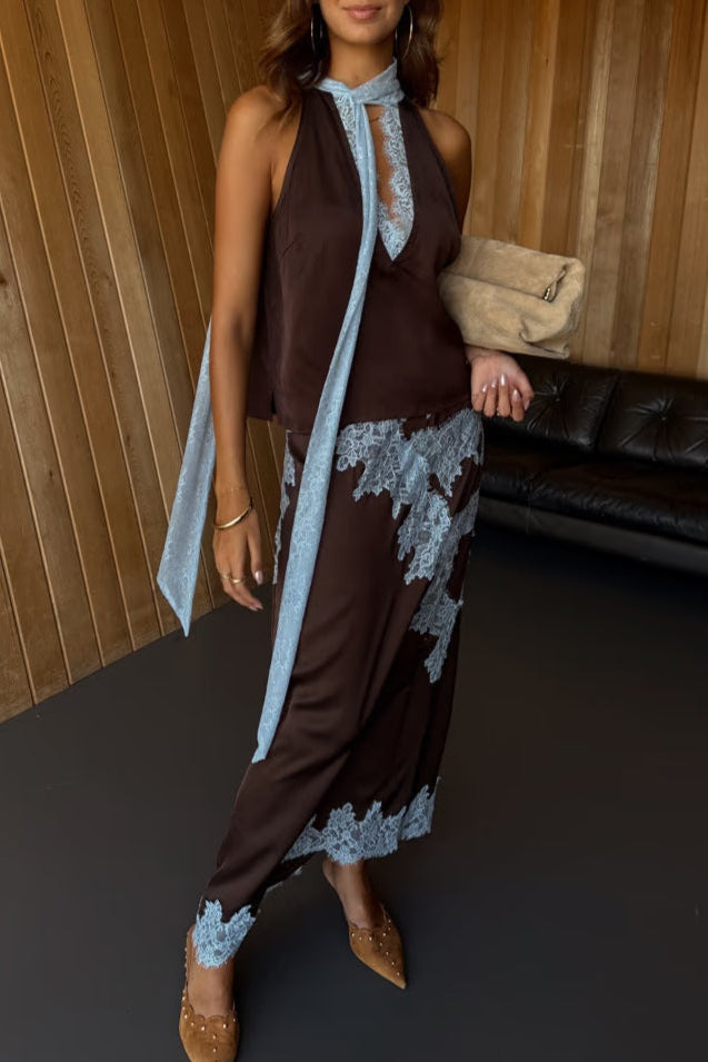 Драгийца Комплект Топ и Пола с Контрастни Чипкови Пана