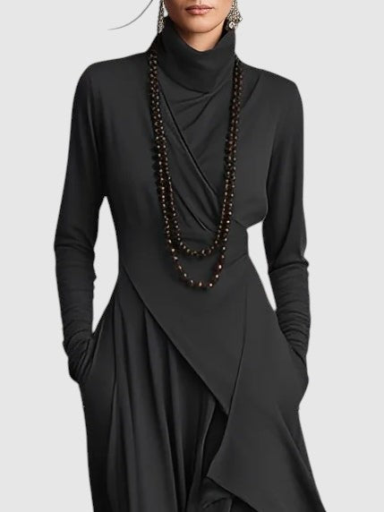 Весела – Елегантна драпирана макси рокля