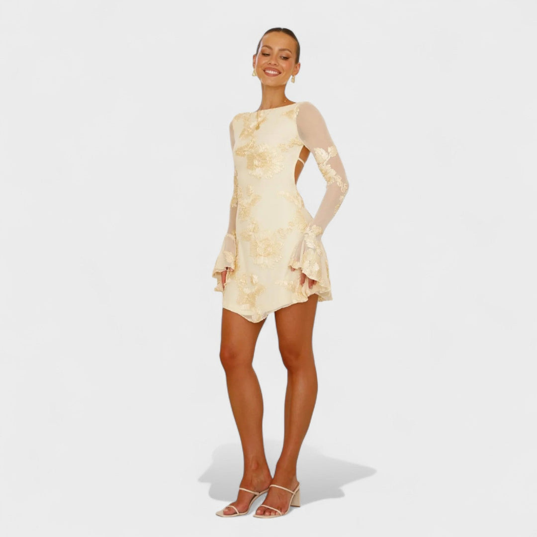 Джулия - Рокля с цветен чар