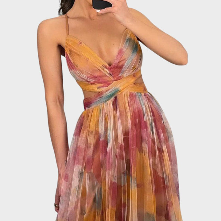 Миа - Цветна Макси Рокля за Безупречна Елегантност