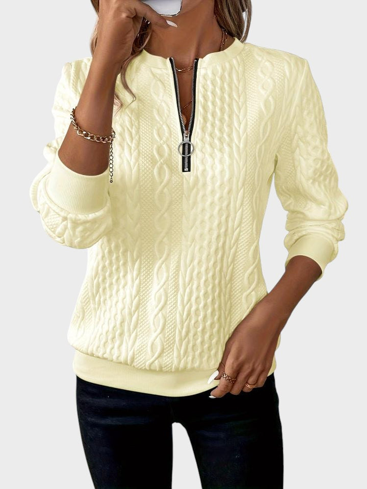 Ралица - Дамски пуловер от плетиво