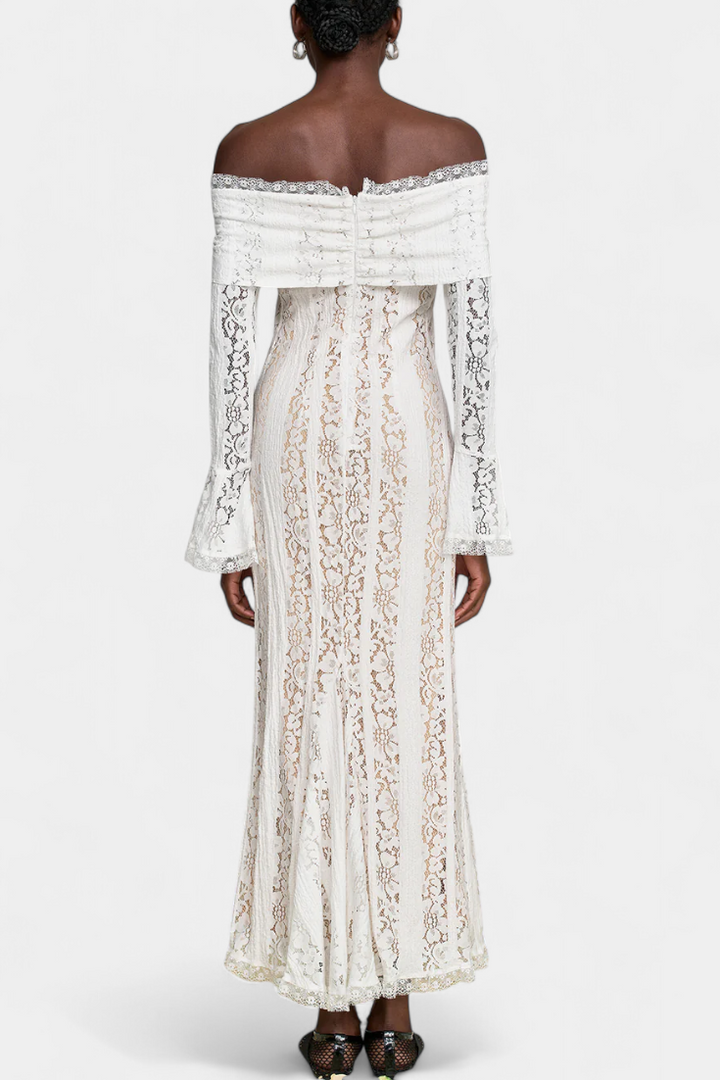 Макси рокля "Josipa" с открити рамене от дантела