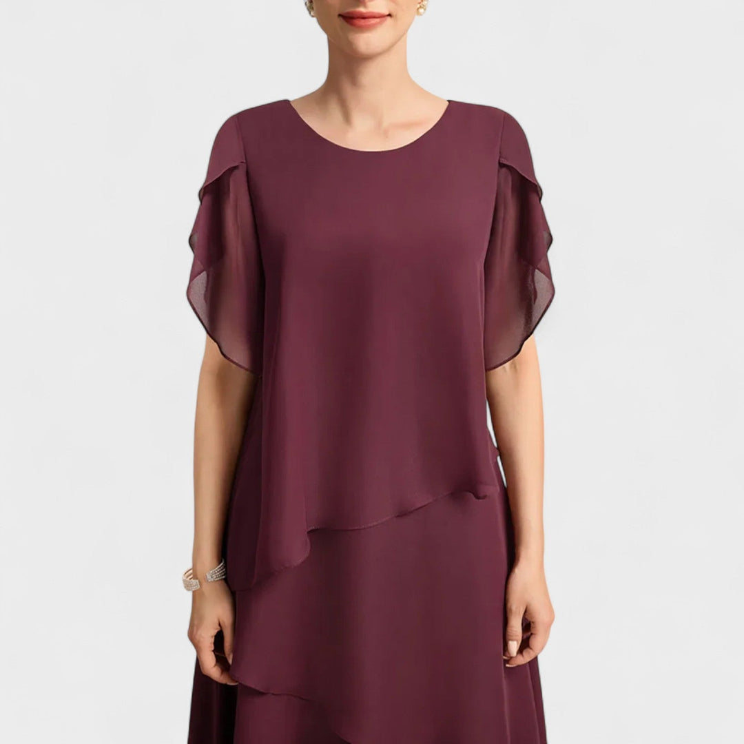 Клара - Рокля на безвременна елегантност