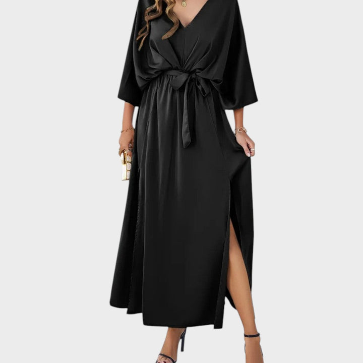 Cvita - Рокля с V-образно деколте